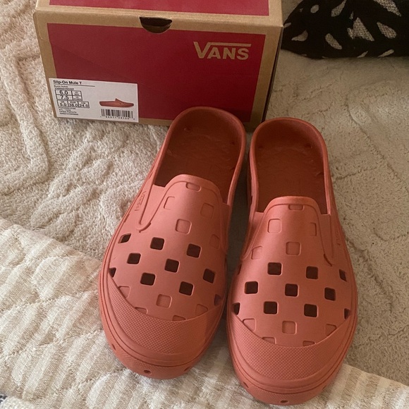 Vans Orange Slip-On Trk Mule- open back - Picture 1 of 8